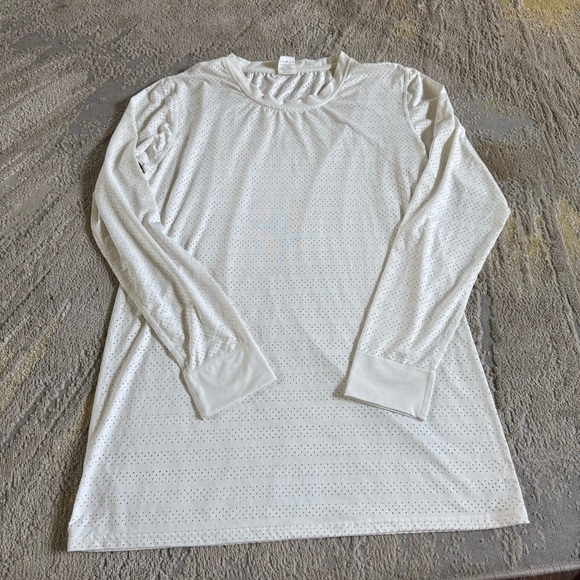 Zyia Active Chill White Perforated Long Sleeve Round Neck Athletic top XXL - Picture 1 of 6